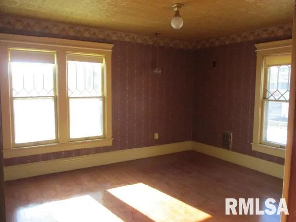 $50,500 | 501 North Lafayette Street, Macomb, IL 61455