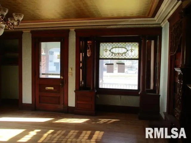 $70,000 | 501 North Lafayette Street, Macomb, IL 61455