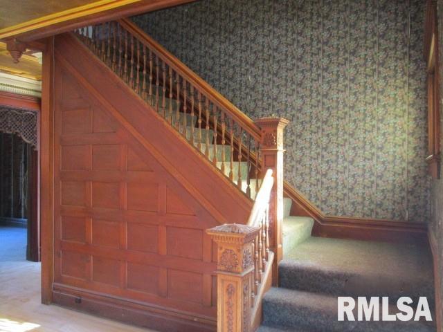 501 North Lafayette Street Macomb, IL 61455 - Photo 9 of 27