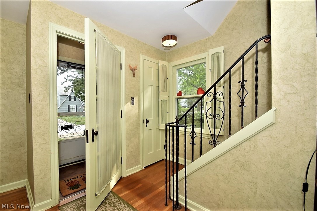 3490 St Albans Road Cleveland Heights, OH 44121 - Photo 2 of 30