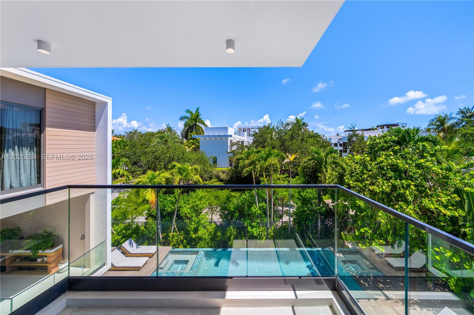 571 Glenridge Road Key Biscayne, FL 33149 - Photo 31 of 50