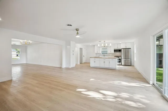 $435,000 | 12226 Hoblitzelle Drive, Dallas, TX 75243