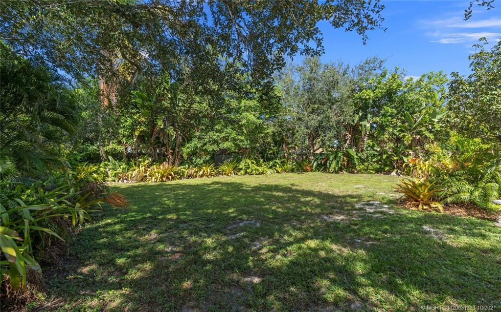 1103 Northwest Spruce Ridge Drive Stuart, FL 34994 - Photo 28 of 41 Gallery Image 28