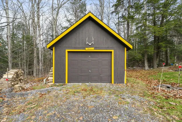 $700,000 | 345 Wesley Acres Road, Hunter, NY 12436