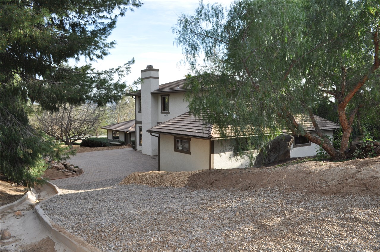 24126 Rutherford Road Ramona, CA 92065 - Photo 19 of 20