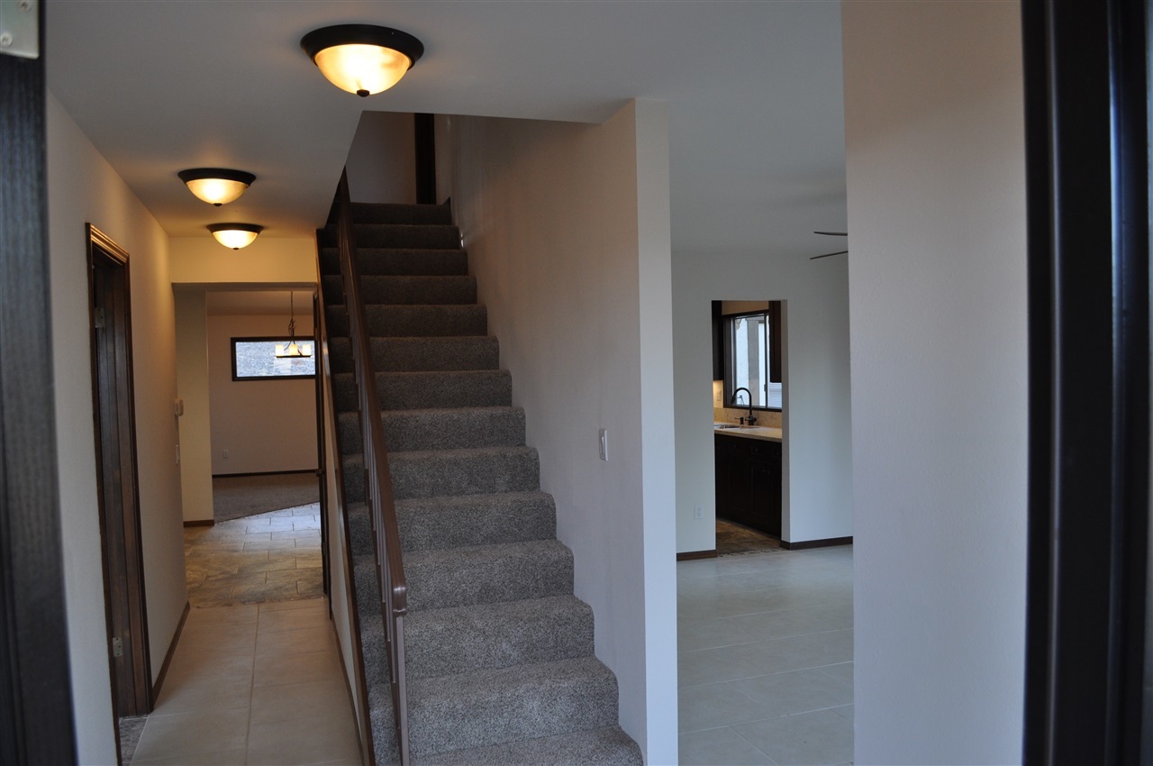 24126 Rutherford Road Ramona, CA 92065 - Photo 7 of 20