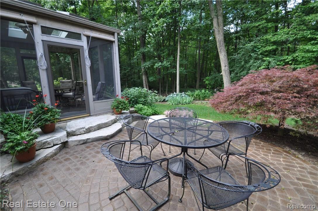 3308 Fulham Drive Rochester, MI 48309 - Photo 35 of 38 36.JPG