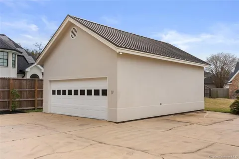 $775,000 | 2700 Bocage Lane, Lake Charles, LA 70605