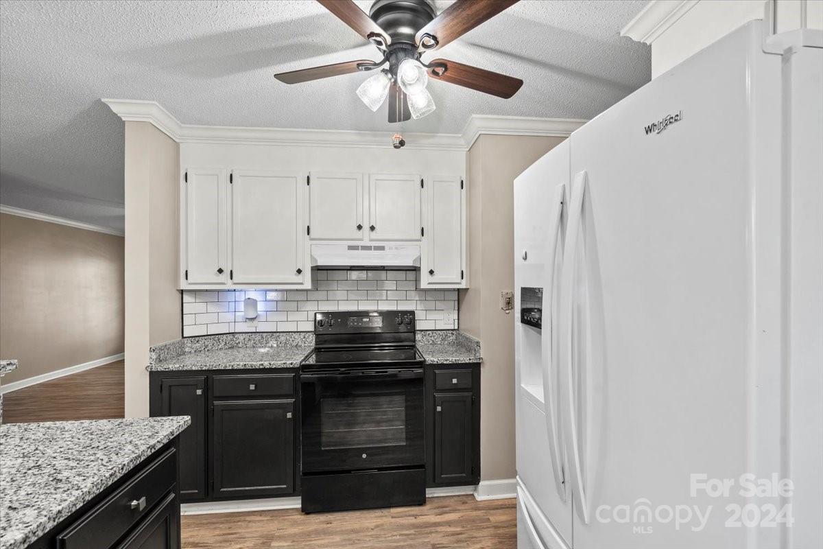 1769 Robinwood Road Gastonia, NC 28054 - Photo 9 of 23 Gallery Image 9