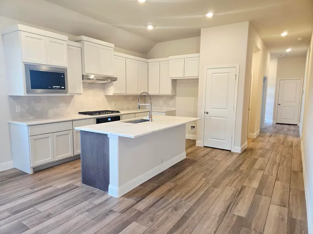 $384,990 | 4014 Colony Lane, Missouri City, TX 77459