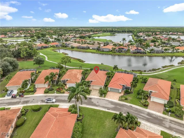 an aerial view of tennis court