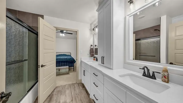 $579,900 | 1008 Laramie Road, Poolville, TX 76487