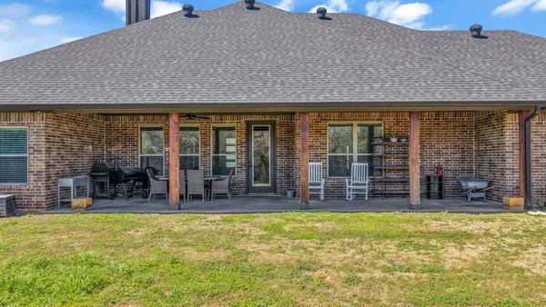 $579,900 | 1008 Laramie Road, Poolville, TX 76487