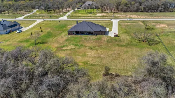 $579,900 | 1008 Laramie Road, Poolville, TX 76487