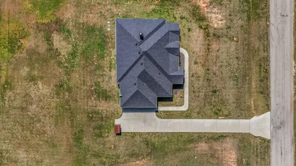 $579,900 | 1008 Laramie Road, Poolville, TX 76487