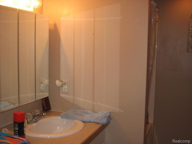 4819 Davison Road Lapeer, MI 48446 - Photo 52 of 66 IMG_5333.jpg