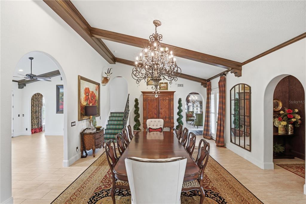 2537 Stoneview Road Orlando, FL 32806 - Photo 10 of 50 Gallery Image 10