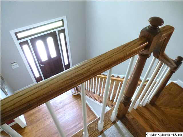 112 Windsor Circle Pelham, AL 35124 - Photo 9 of 32