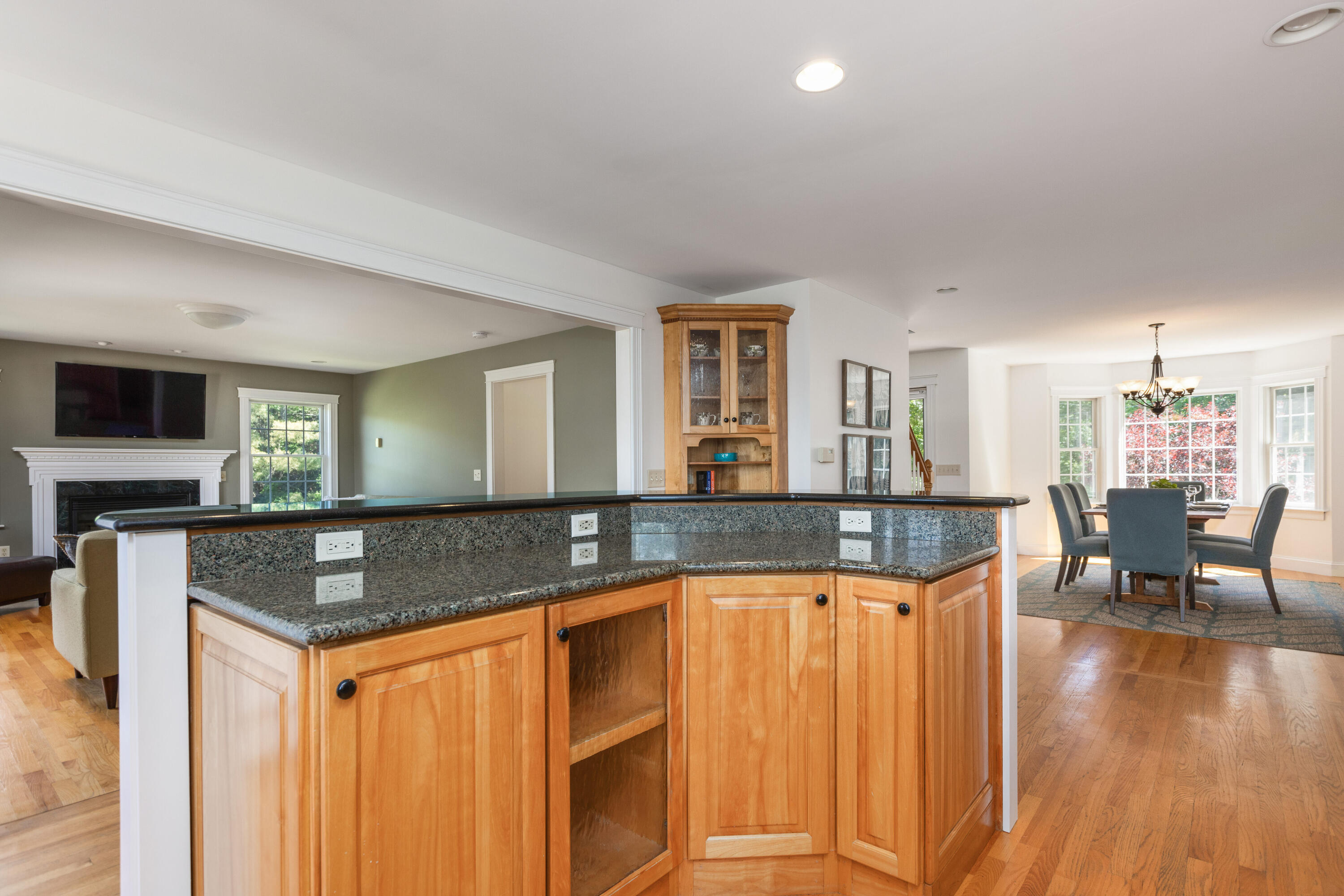 39 Alder Way Cumberland Center, ME 04021 - Photo 14 of 56 Kitchen-014-041-4200x2802