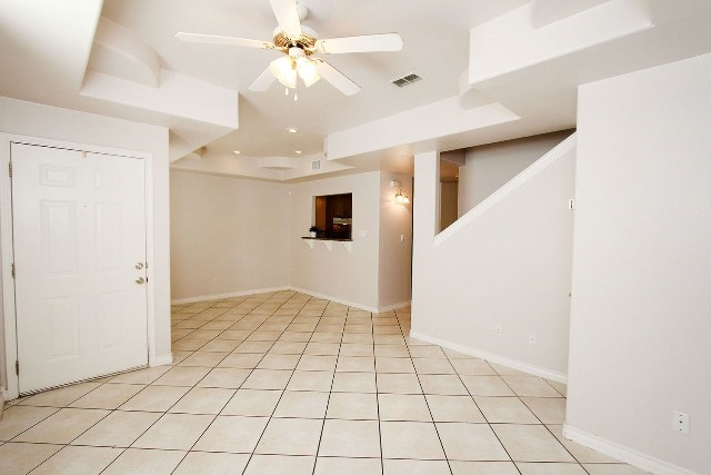 1000 Ranchway Drive, Unit 35 Laredo, TX 78045 - Photo 3 of 17 Gallery Image 3