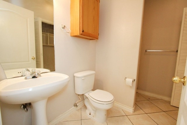 1000 Ranchway Drive, Unit 35 Laredo, TX 78045 - Photo 8 of 17 Gallery Image 8