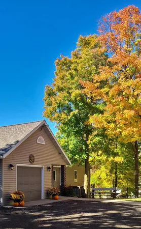 $1,350,000 | 33685 North Cotton Lake Road, Rochert, MN 56578