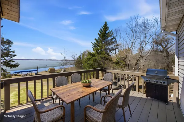 $1,350,000 | 33685 North Cotton Lake Road, Rochert, MN 56578