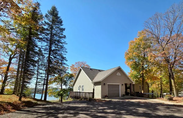 $1,350,000 | 33685 North Cotton Lake Road, Rochert, MN 56578