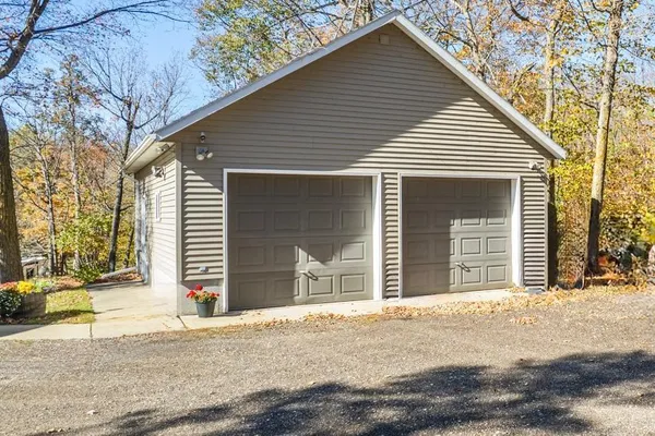 $1,350,000 | 33685 North Cotton Lake Road, Rochert, MN 56578