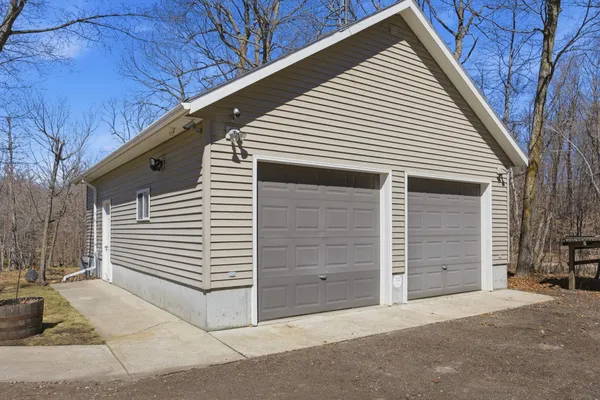 $1,350,000 | 33685 North Cotton Lake Road, Rochert, MN 56578
