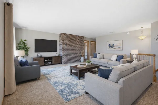 $1,350,000 | 33685 North Cotton Lake Road, Rochert, MN 56578