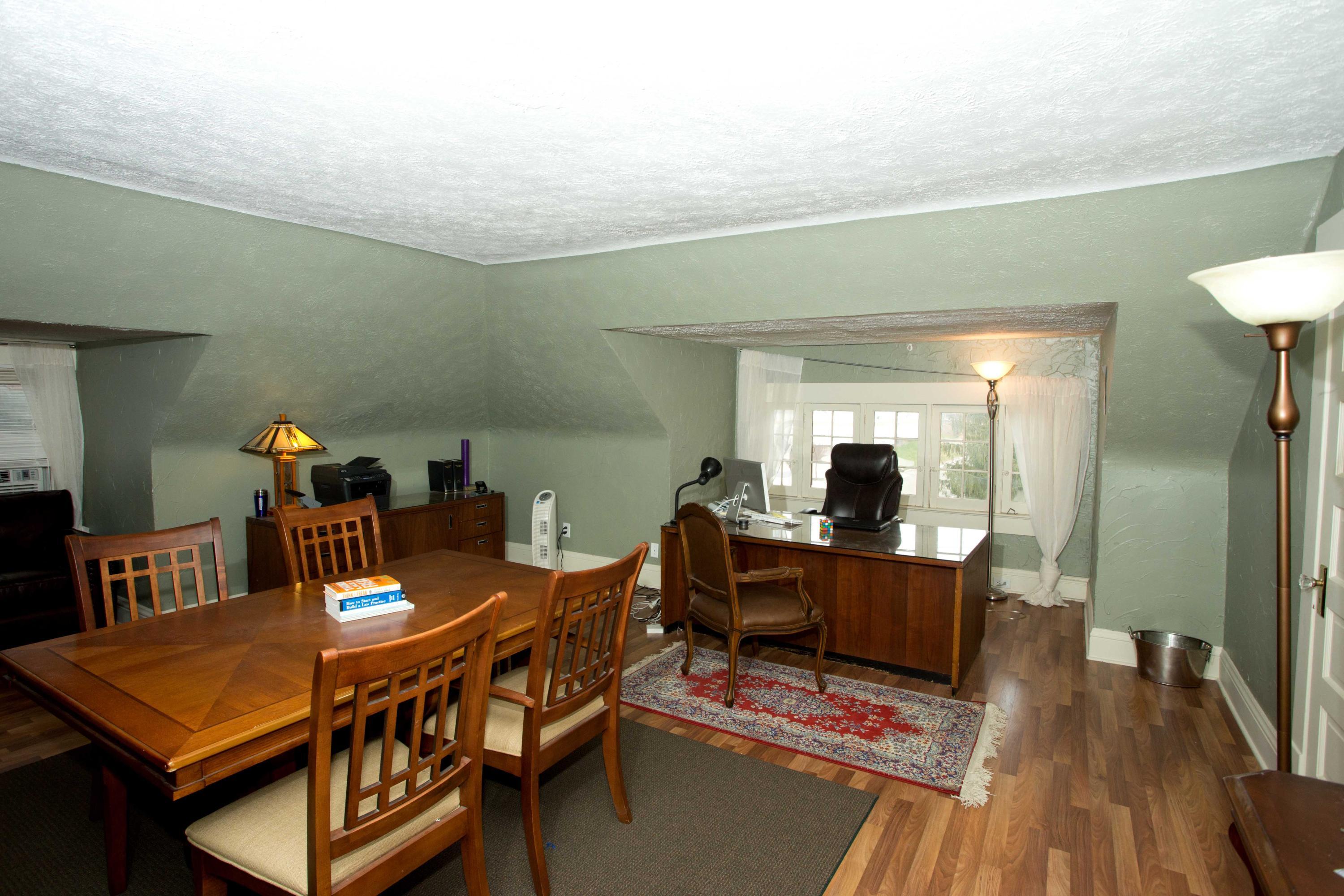 1387 Bryden Road Columbus, OH 43205 - Photo 34 of 58 Gallery Image 34