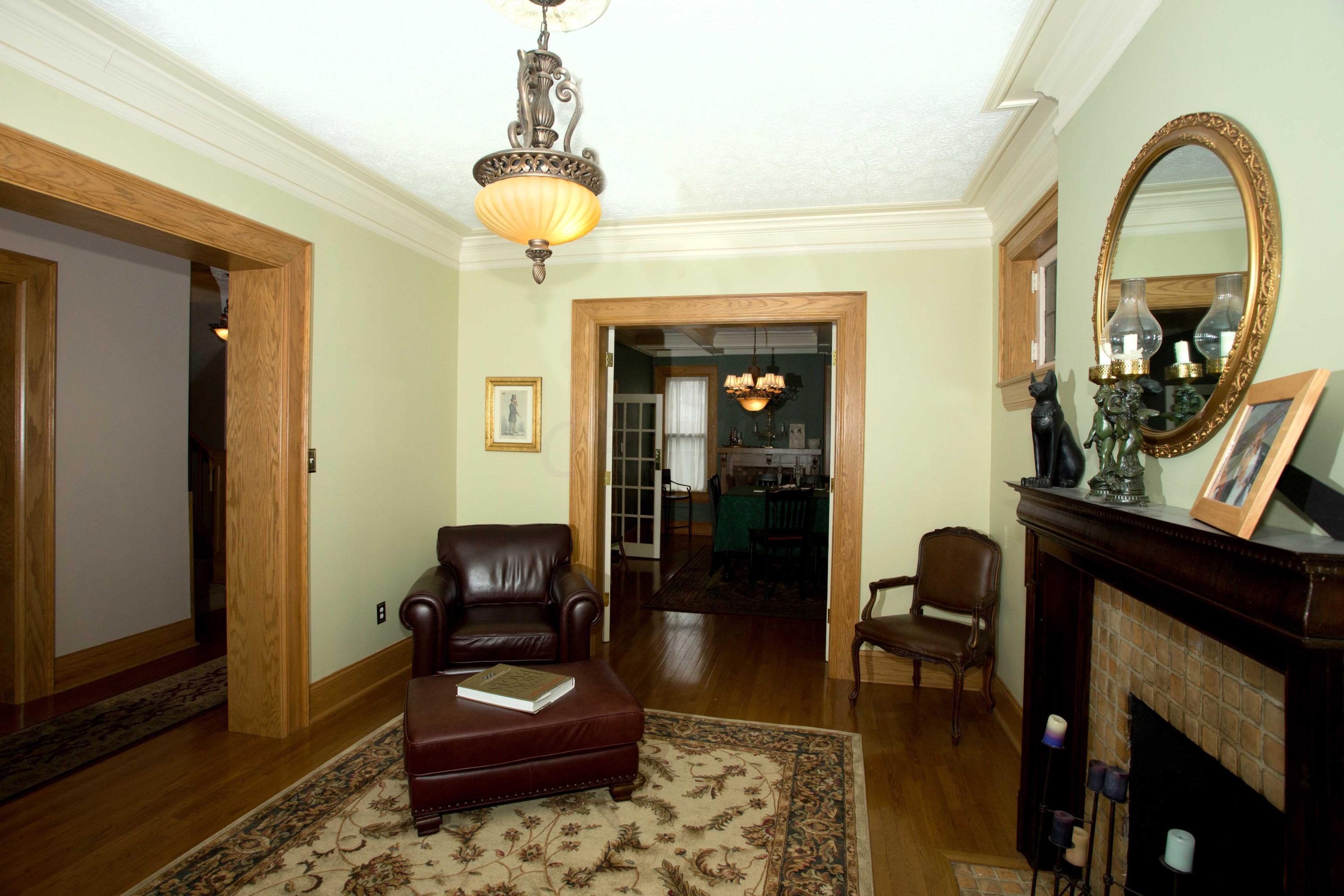 1387 Bryden Road Columbus, OH 43205 - Photo 9 of 58 Gallery Image 9