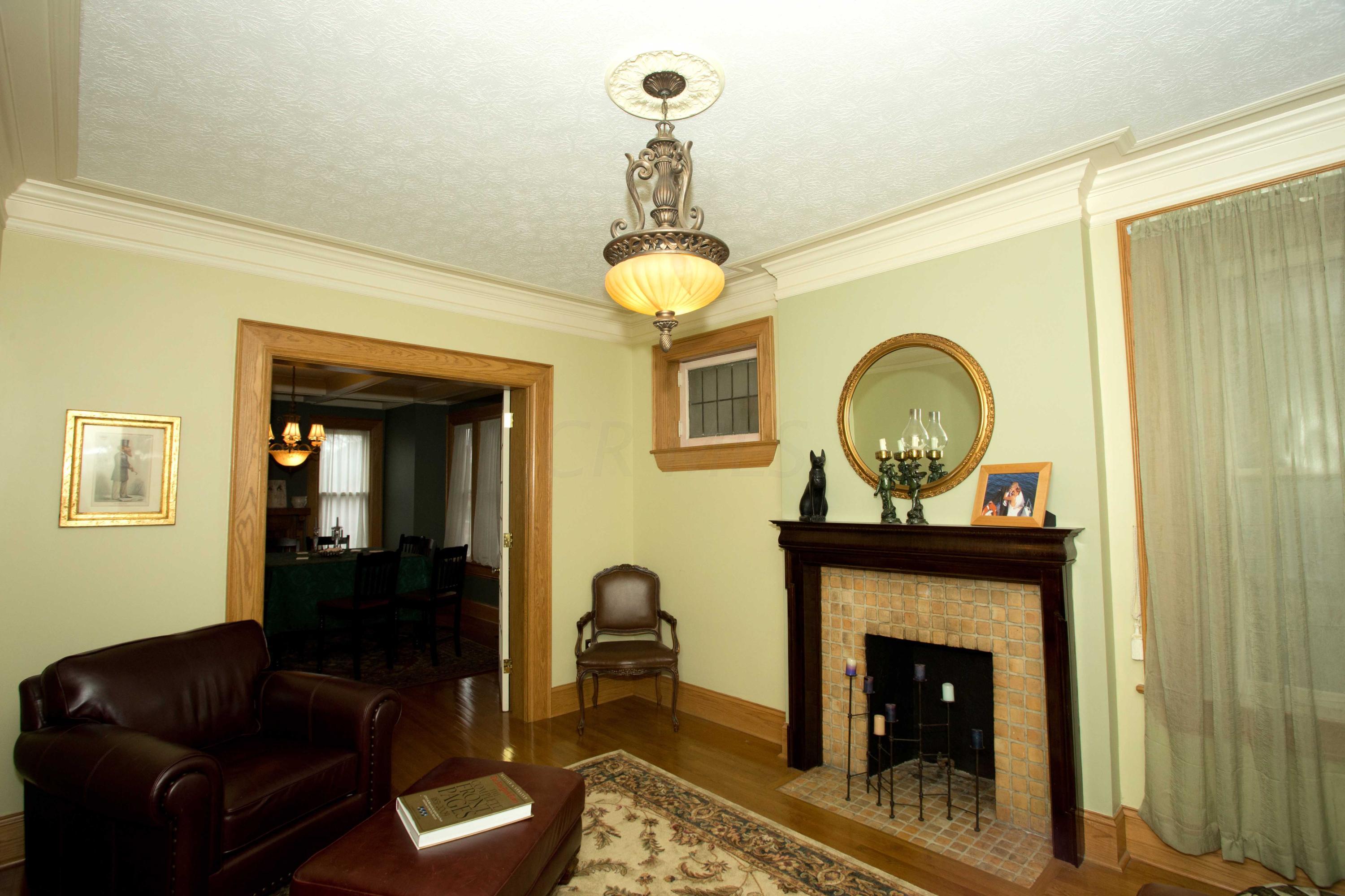 1387 Bryden Road Columbus, OH 43205 - Photo 10 of 58 Gallery Image 10