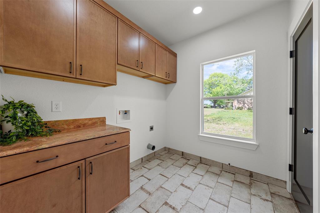 515 Iron Bridge Road Lorena, TX 76655 - Photo 29 of 39