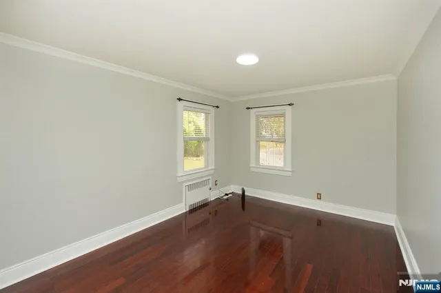 $550,000 | 507 James Street, New Milford, NJ 07646