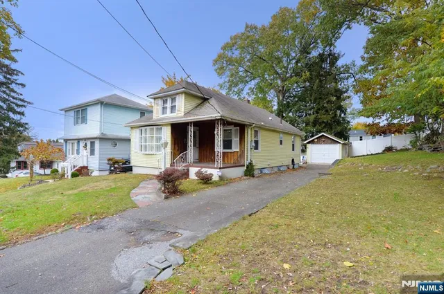 $550,000 | 507 James Street, New Milford, NJ 07646