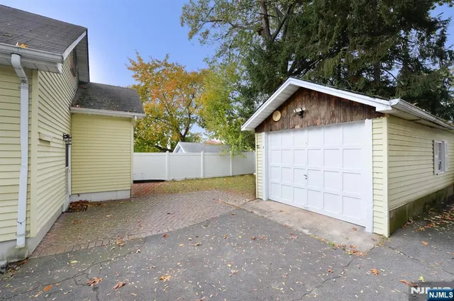 $550,000 | 507 James Street, New Milford, NJ 07646