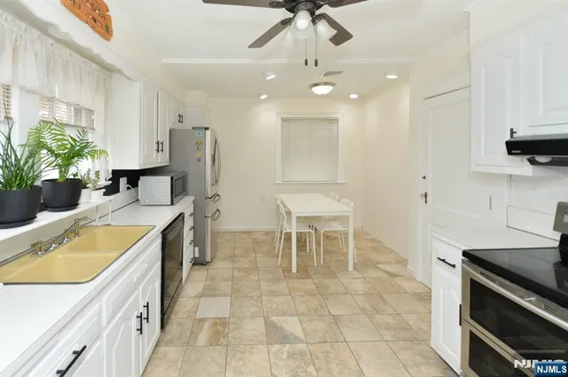 $550,000 | 507 James Street, New Milford, NJ 07646