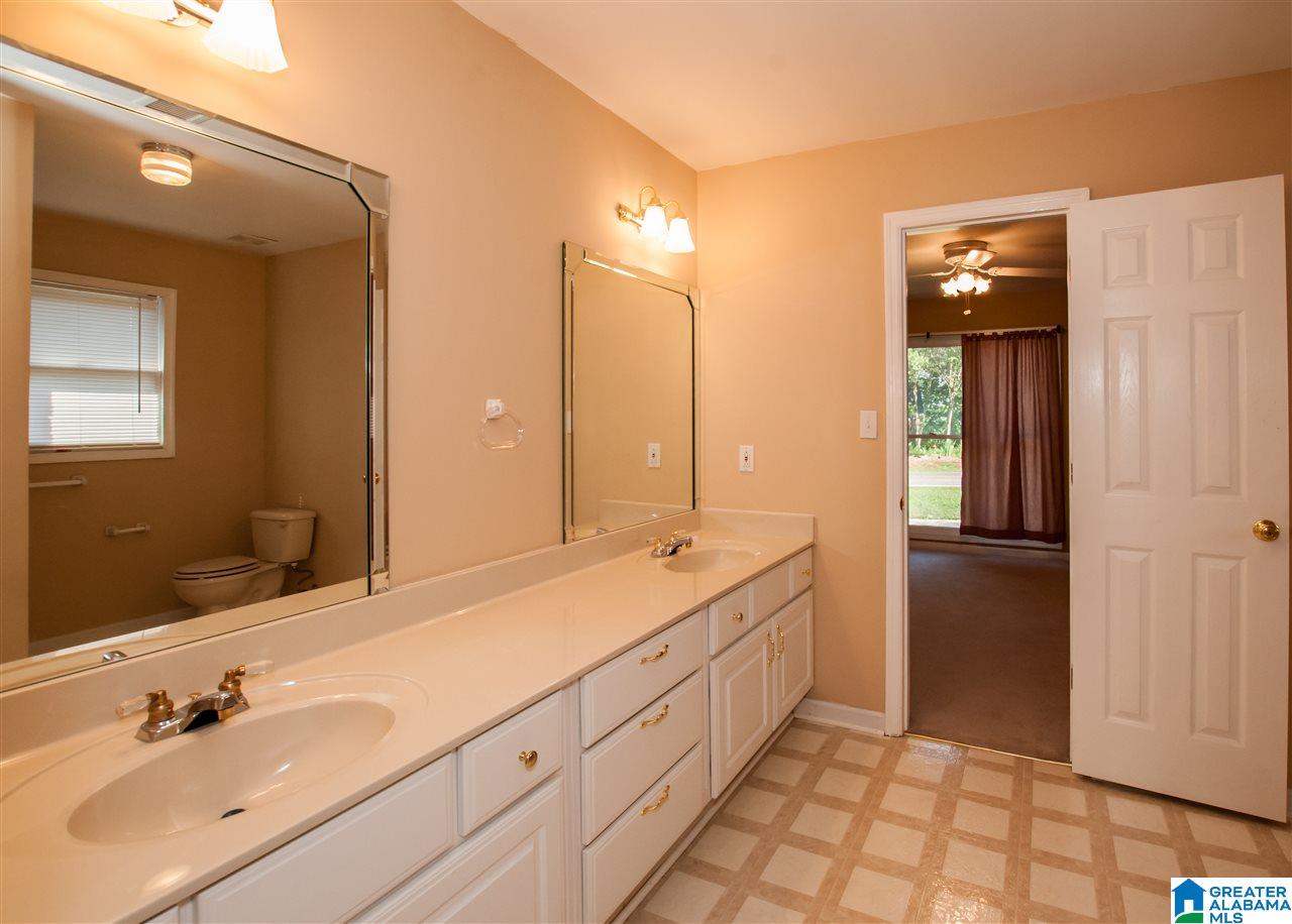 3962 South Shades Crest Road Birmingham, AL 35244 - Photo 44 of 49