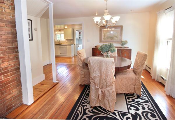 127 Pilgrim Road Weymouth, MA 02191 - Photo 5 of 16 Gallery Image 5