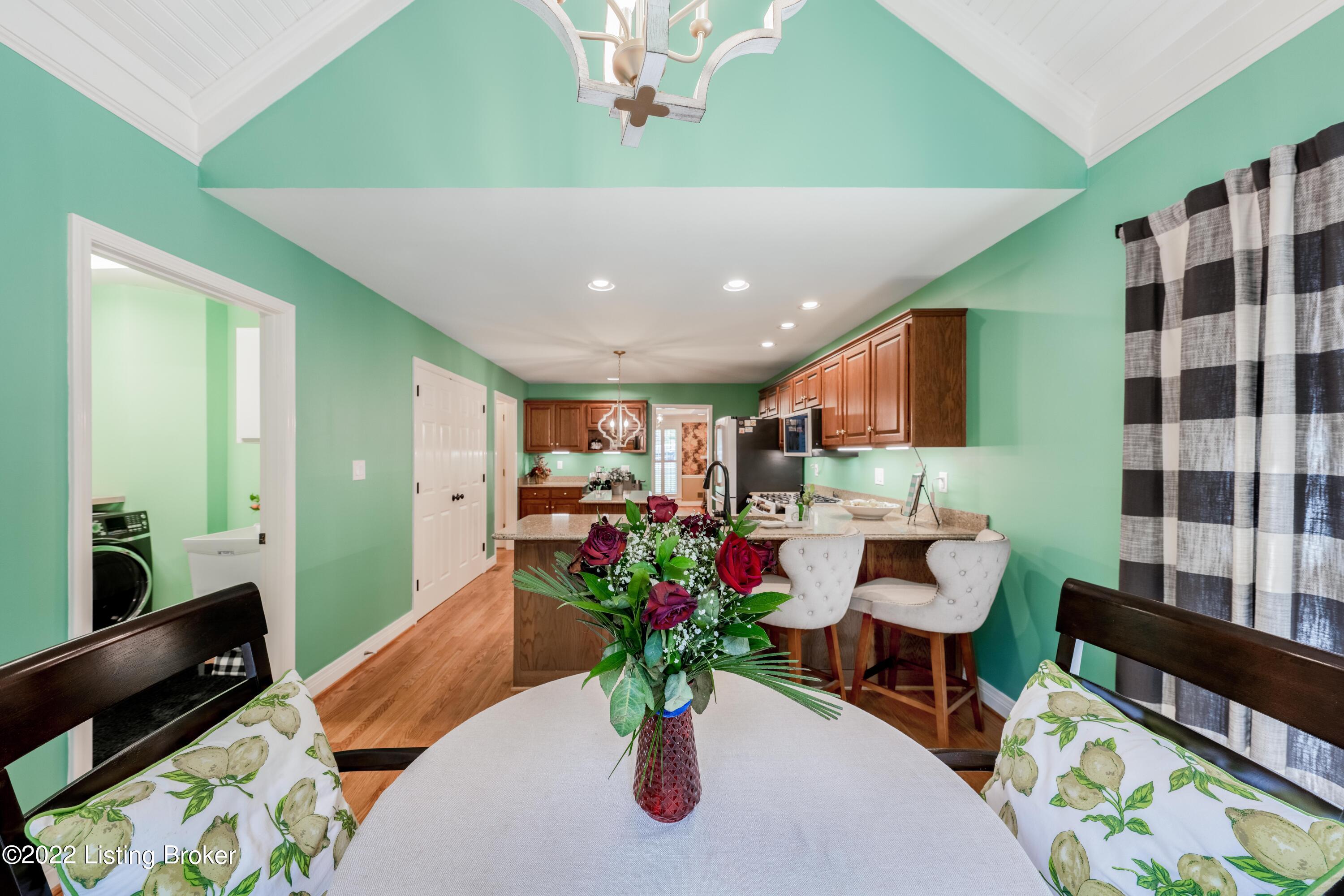 3302 Gatecreek Road Louisville, KY 40272 - Photo 12 of 66 3302 Gate Creek Rd-8