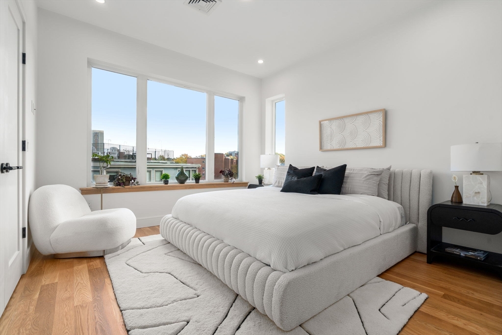 58 Kent, Unit 404 Brookline, MA 02445 - Photo 11 of 22