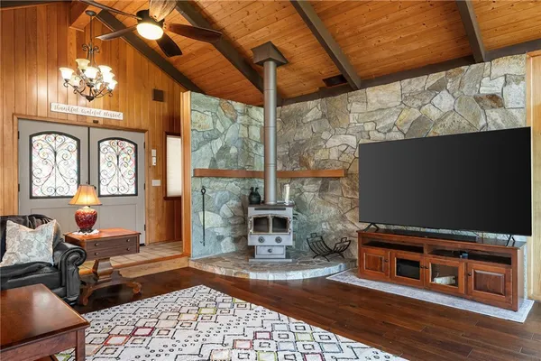 $599,999 | 5360 Treasure Hill Drive, Oroville, CA 95966