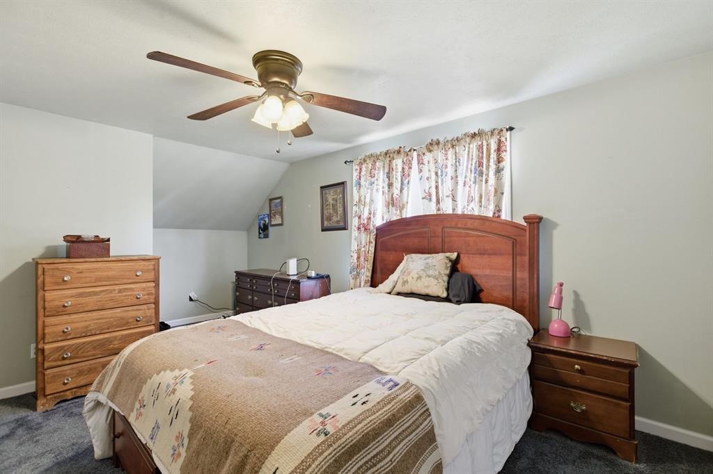 283 Center Grange Road Aliquippa, PA 15001 - Photo 23 of 29 2nd Bedroom