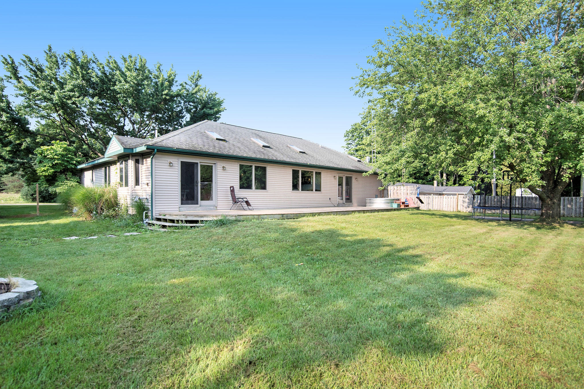 304 East Conrad Road Scottville, MI 49454 - Photo 26 of 26 DSC_2721