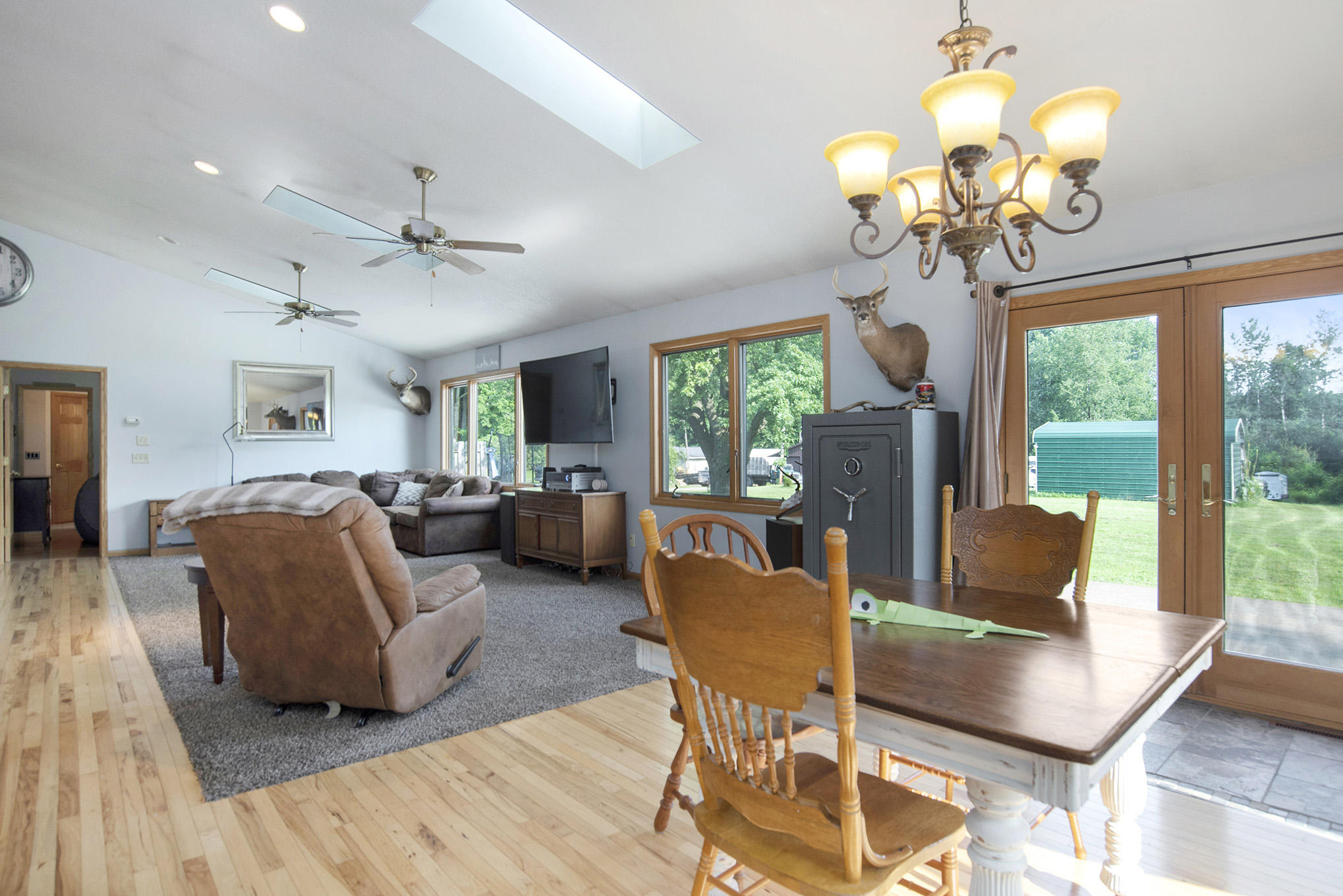 304 East Conrad Road Scottville, MI 49454 - Photo 10 of 26 DSC_2747