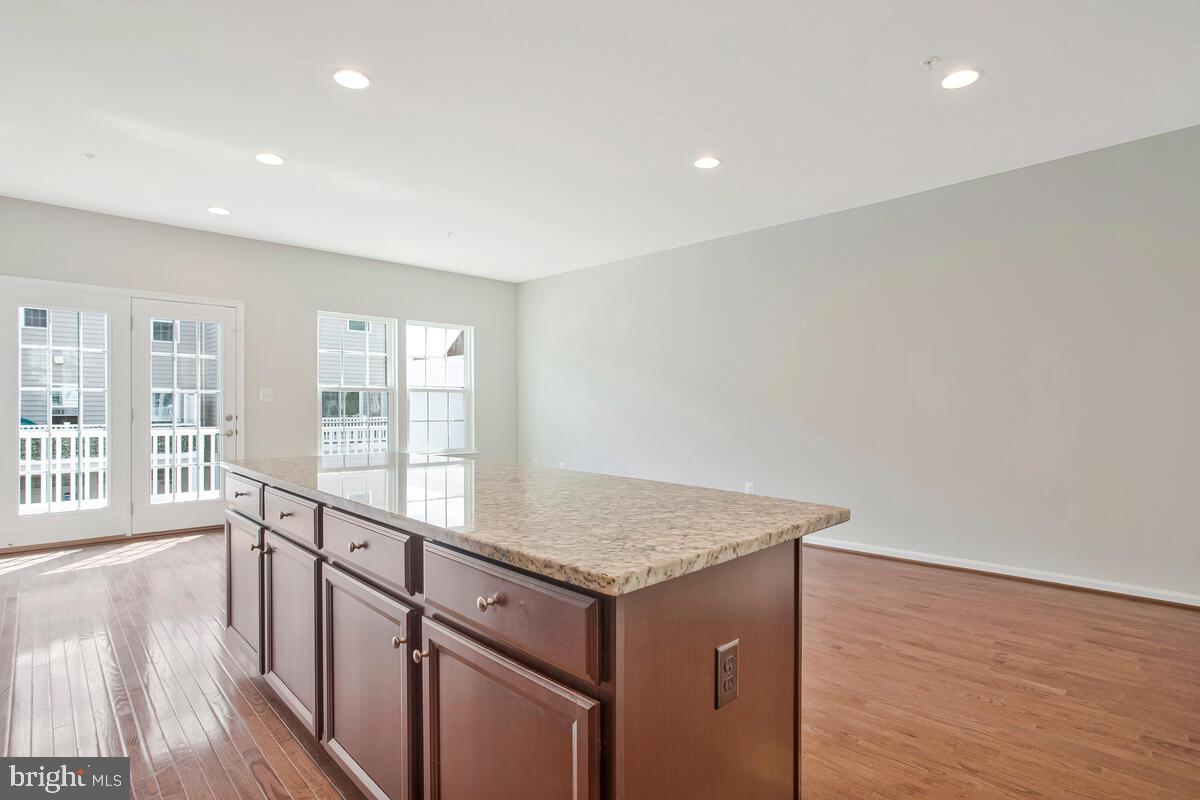 7316 Summit Rock Road Elkridge, MD 21075 - Photo 13 of 48 Kitchen