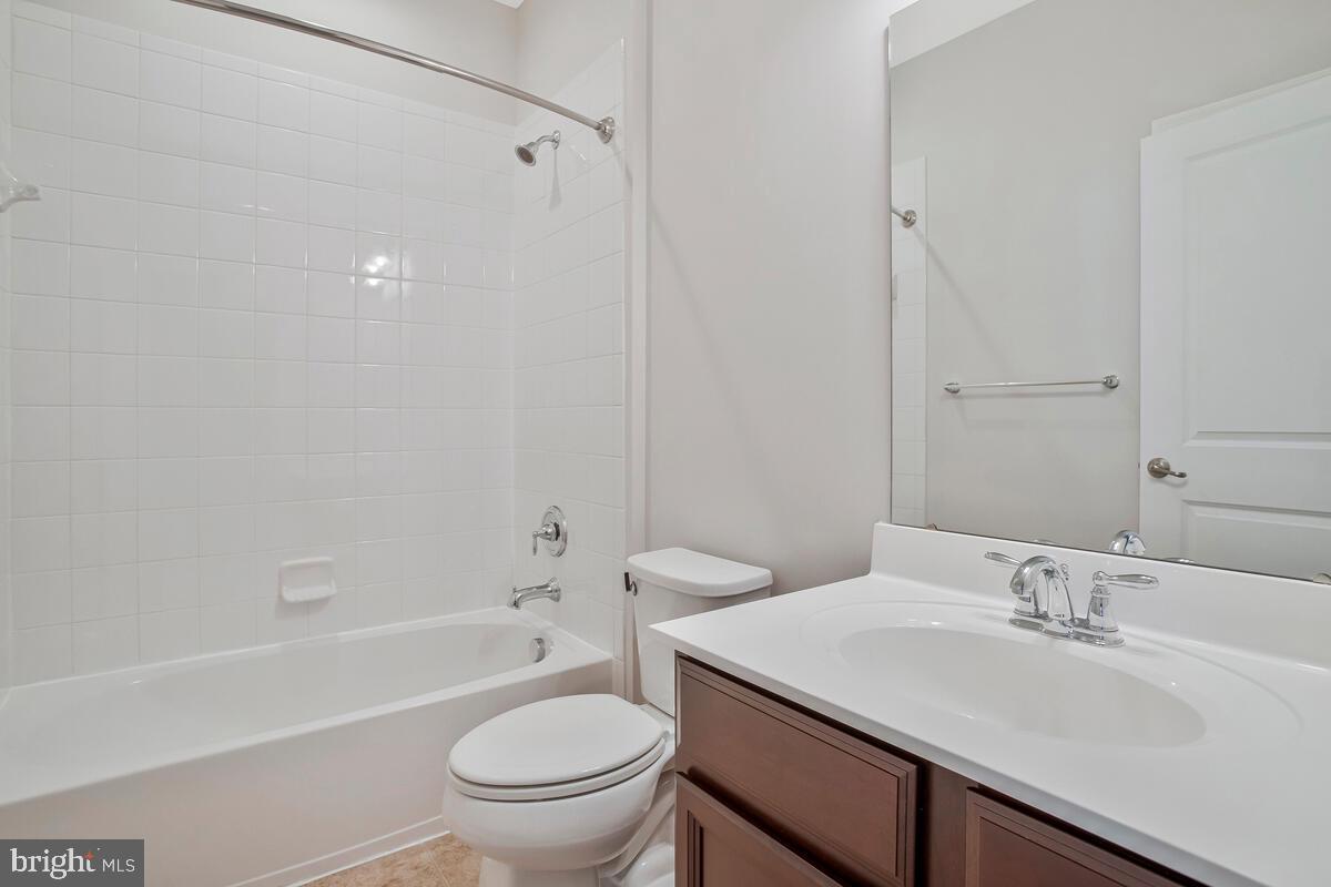 7316 Summit Rock Road Elkridge, MD 21075 - Photo 34 of 48 Hall Bathroom