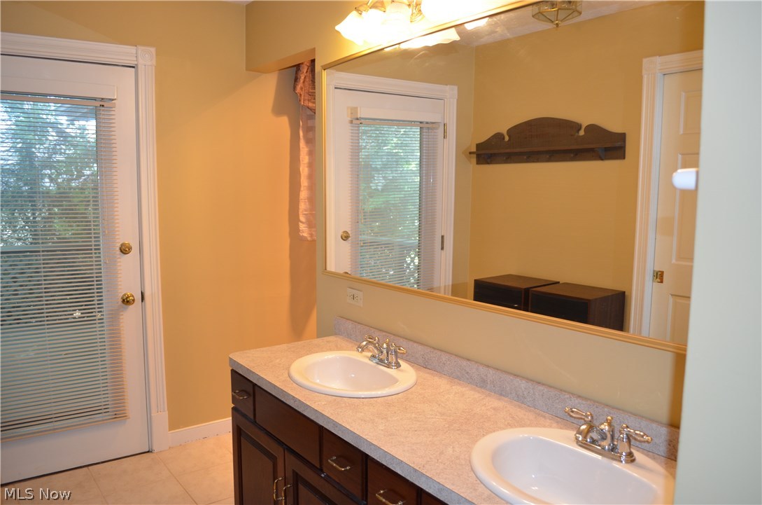 3955 Manchester Road Perry, OH 44081 - Photo 21 of 33